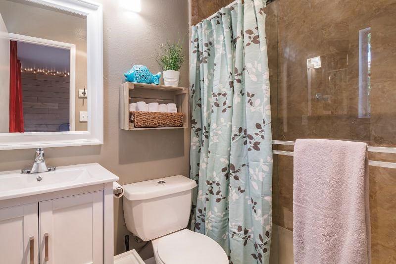 Furnished Finder property 570170_1 photo 8