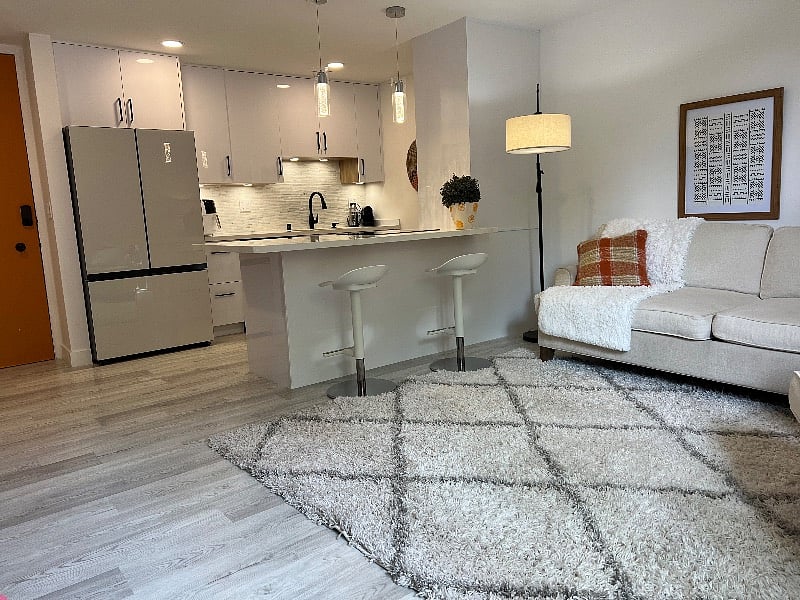 Furnished Finder property 570171_1 photo 3