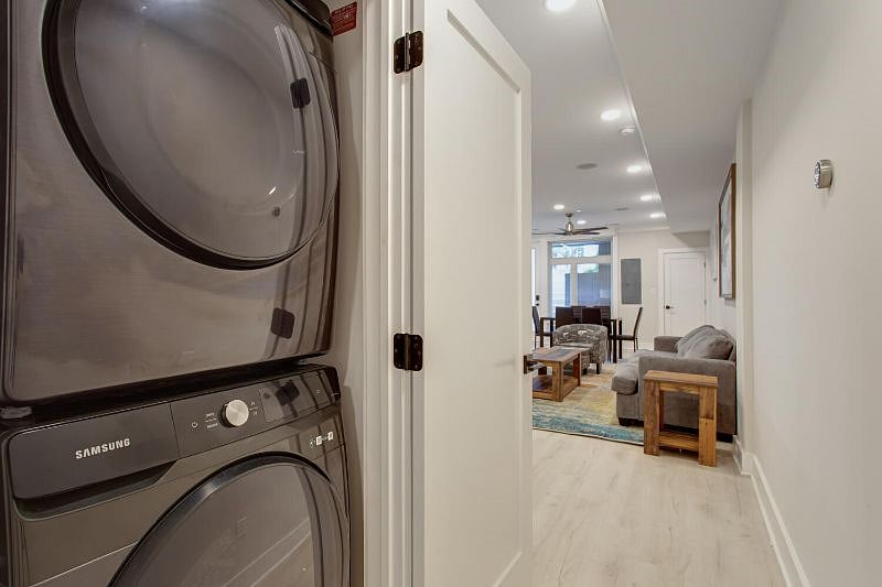 Furnished Finder property 570201_1 photo 10