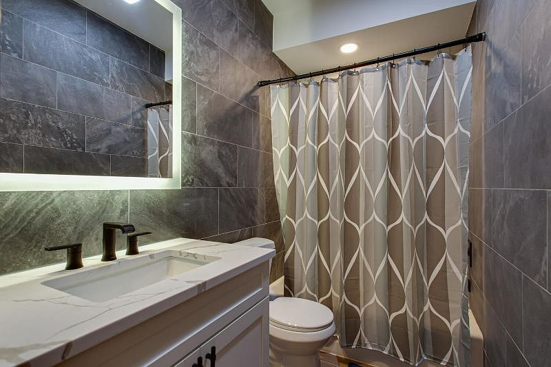 Furnished Finder property 570201_1 photo 11