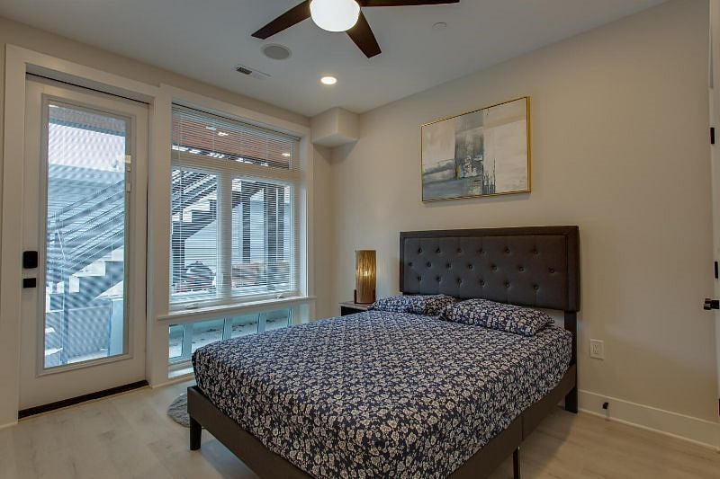 Furnished Finder property 570201_1 photo 16