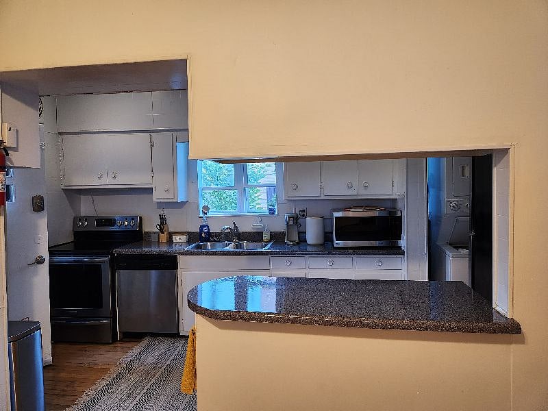 Furnished Finder property 570224_1 photo 10