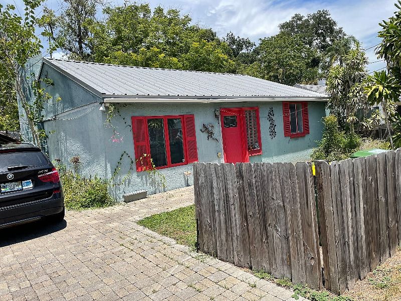 Furnished Finder property 570237_1 photo 3