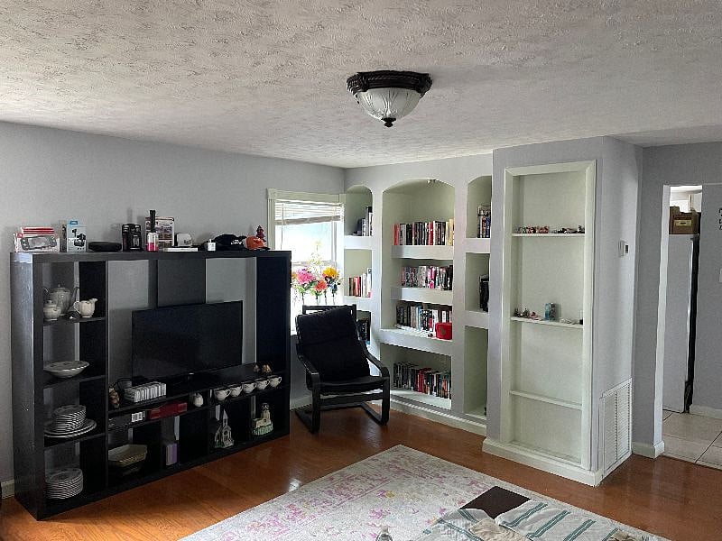 Furnished Finder property 570237_1 photo 8