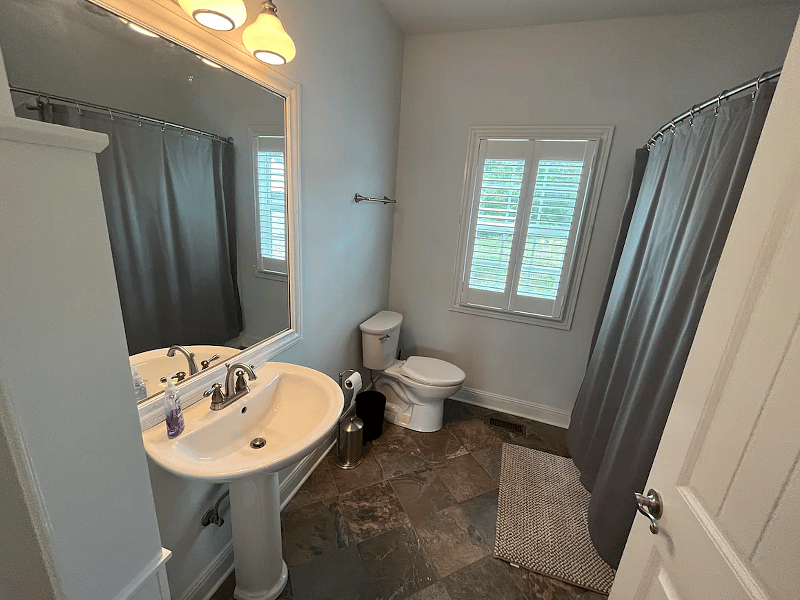 Furnished Finder property 570239_1 photo 8