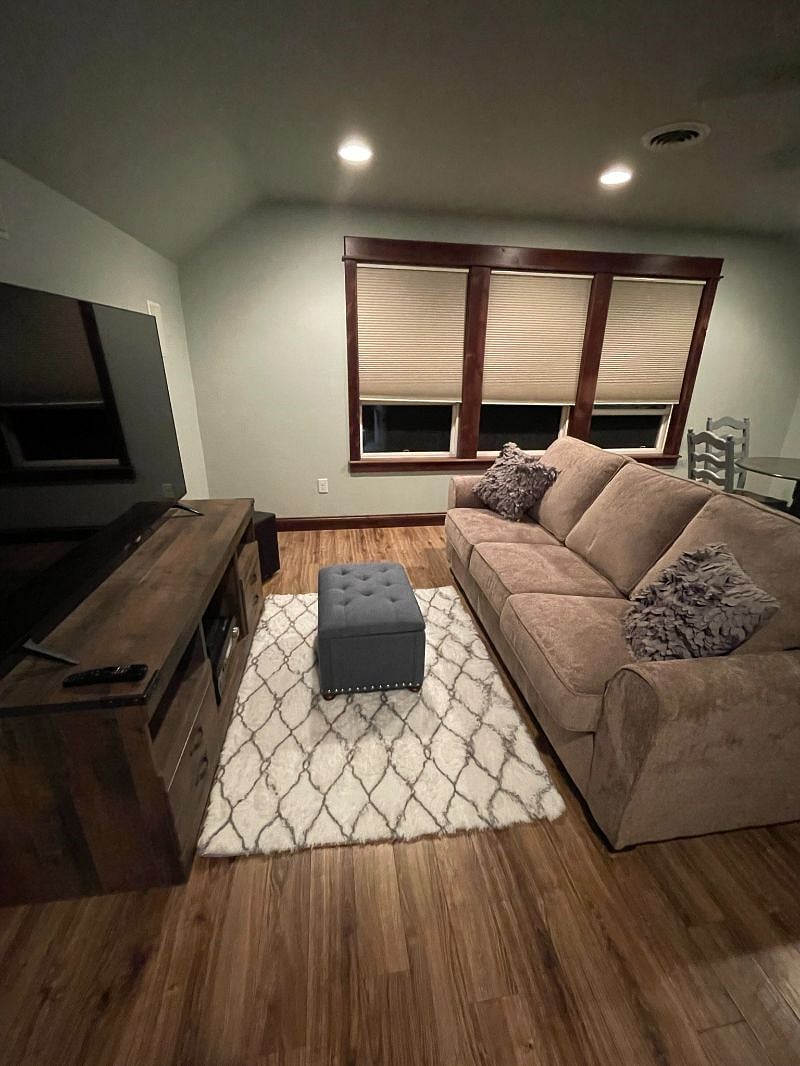 Furnished Finder property 570257_1 photo 6