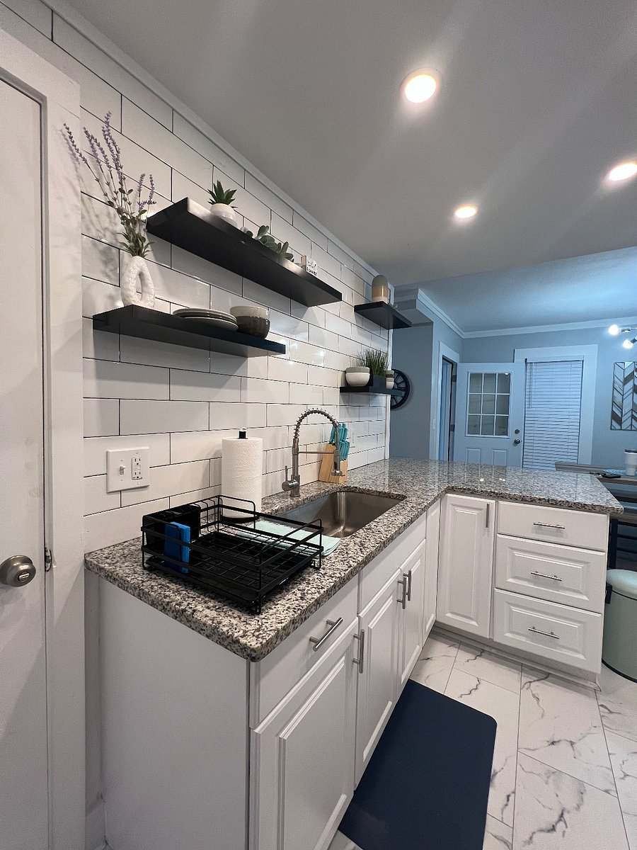 Furnished Finder property 570272_1 photo 8