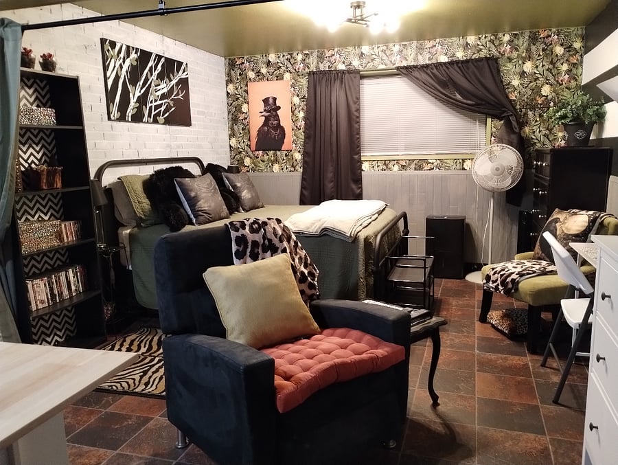 queen size bed, and recliner