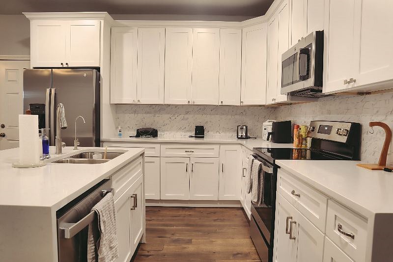 Furnished Finder property 570367_1 photo 10