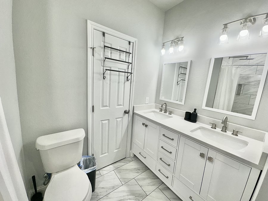 Furnished Finder property 570367_2 photo 8
