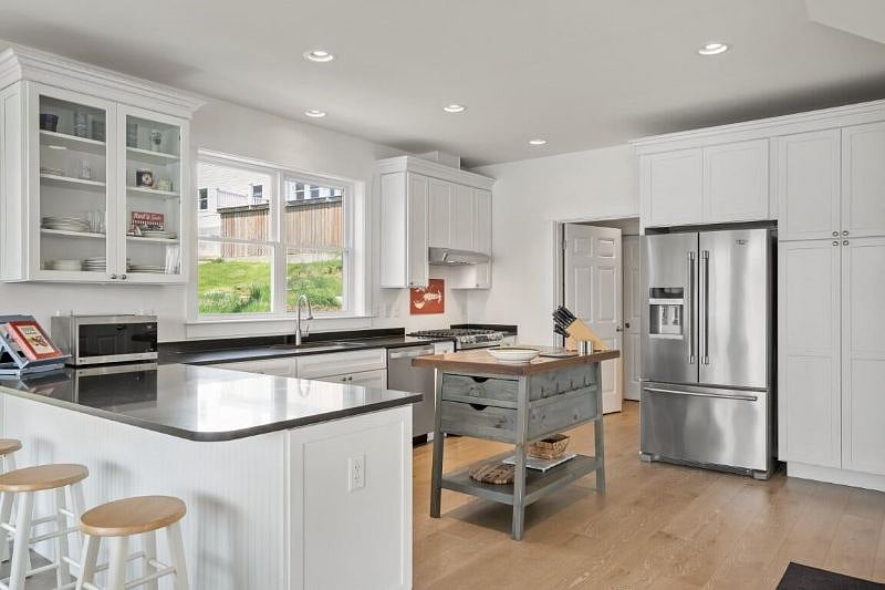 Furnished Finder property 570390_1 photo 4