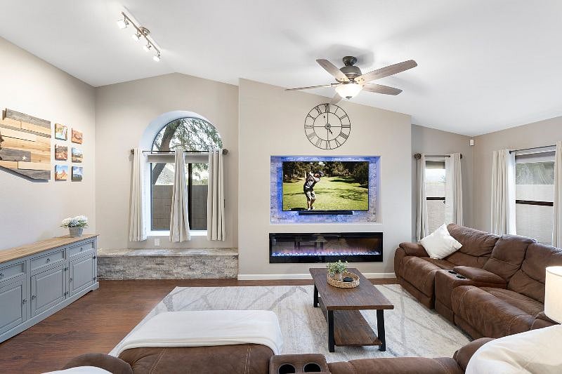 Furnished Finder property 570395_1 photo 7