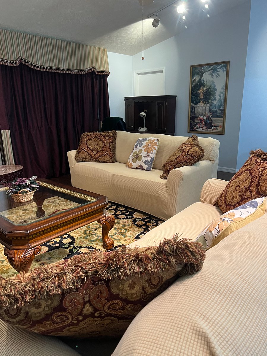 Furnished Finder property 570428_1 photo 30