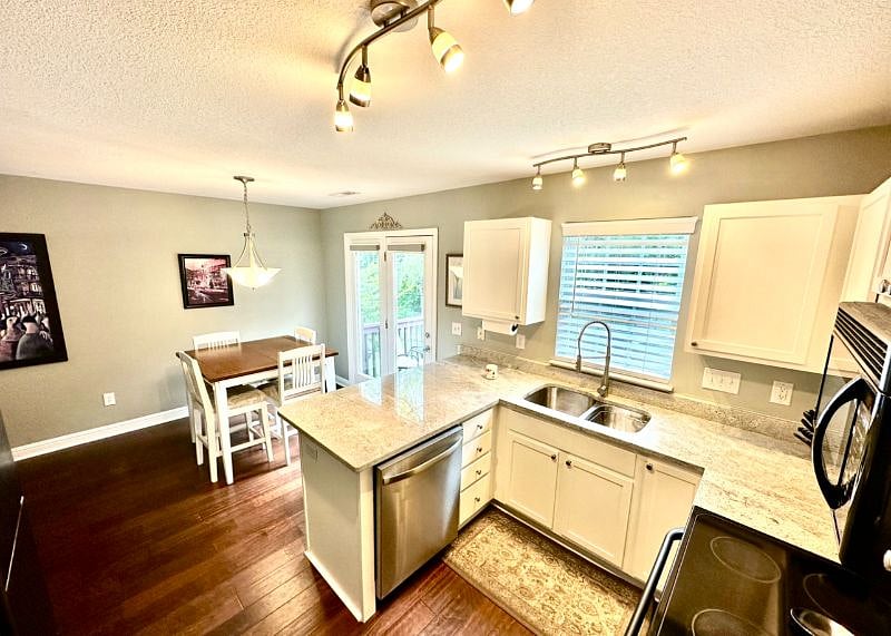 Furnished Finder property 570457_1 photo 4