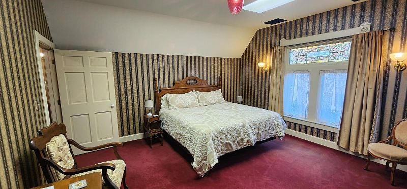 Furnished Finder property 570470_3 photo 3