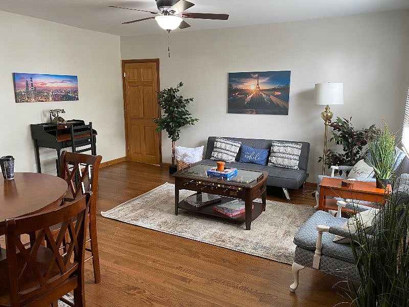 Nicely Furnished Living Room with new double futon. Let the memories begin!
