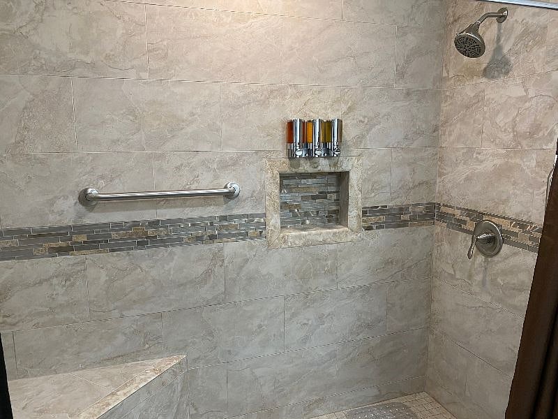 Furnished Finder property 570490_2 photo 24