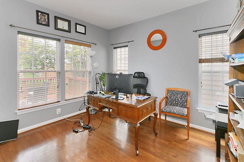 Furnished Finder property 570498_1 photo 15