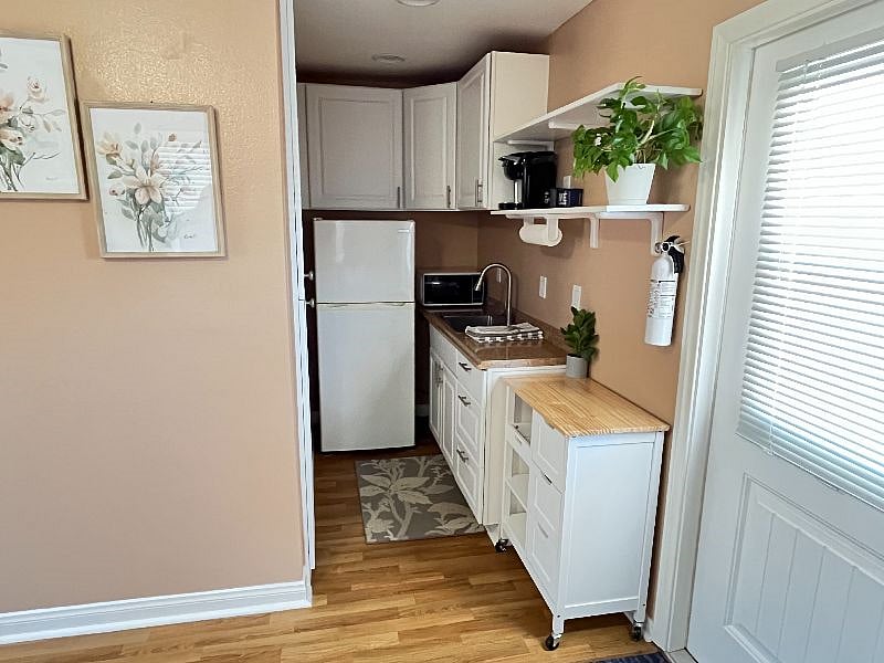 Kitchen with Full Fridge, Microwave, New Wave Induction Cooktop, Keurig Coffee Maker