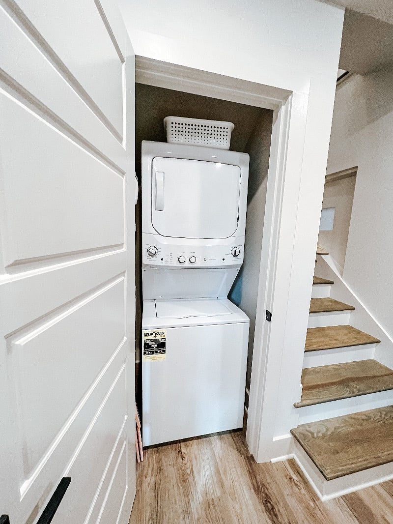 Washer Dryer on main level