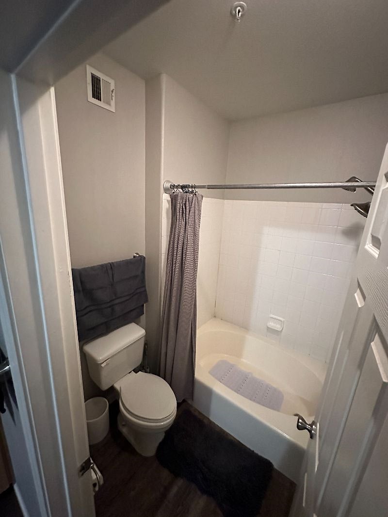 Furnished Finder property 570560_1 photo 9