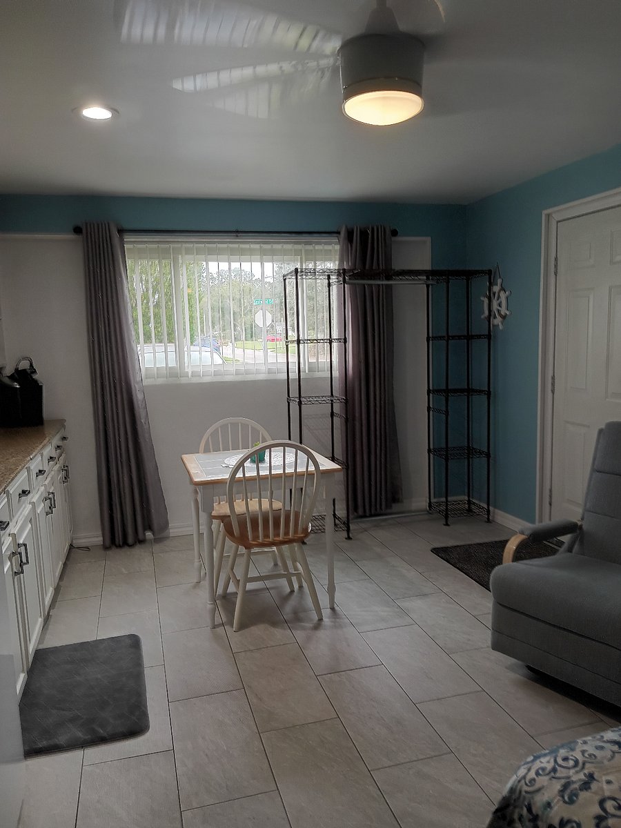 Furnished Finder property 570564_1 photo 4