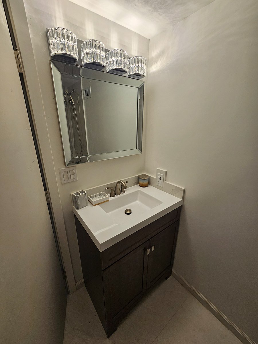 Furnished Finder property 570572_1 photo 4