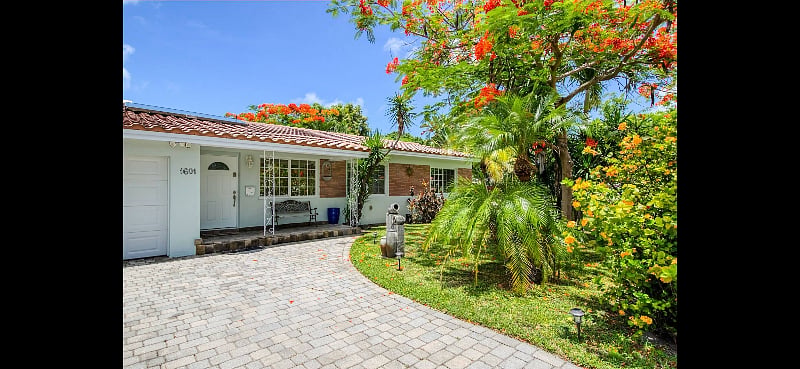 Front Porch Beach look