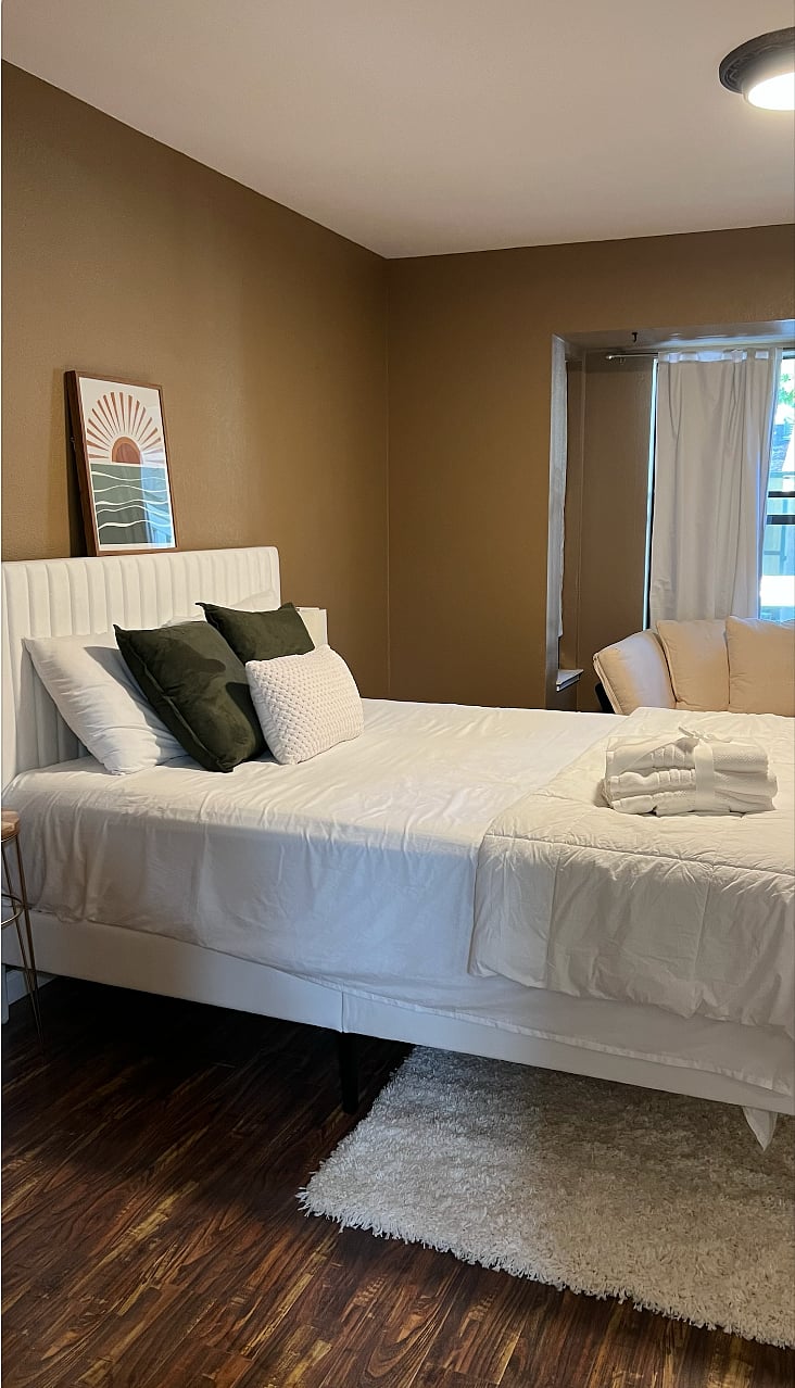 Furnished Finder property 570590_1 photo 11