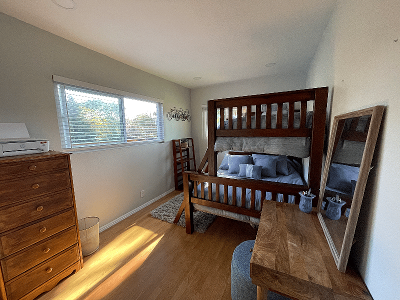 Furnished Finder property 570601_1 photo 32