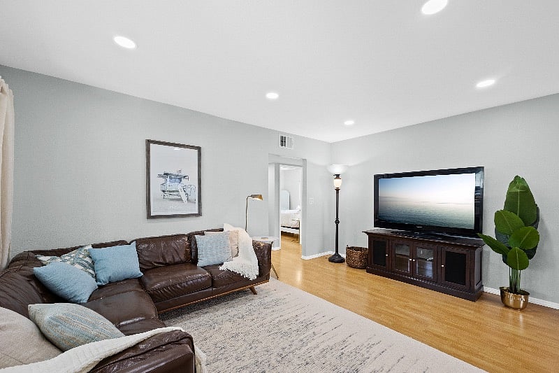 Furnished Finder property 570601_1 photo 41