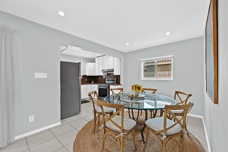 Furnished Finder property 570601_1 photo 48
