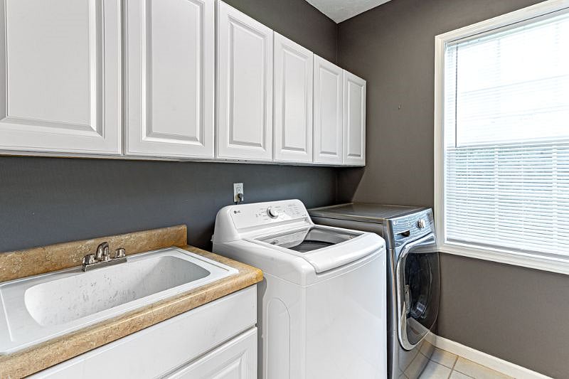 Furnished Finder property 570604_1 photo 9