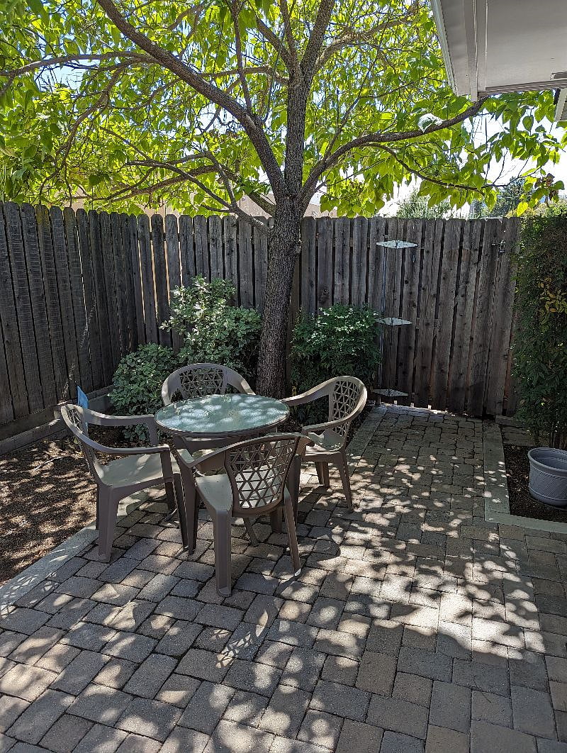 Furnished Finder property 570675_1 photo 13