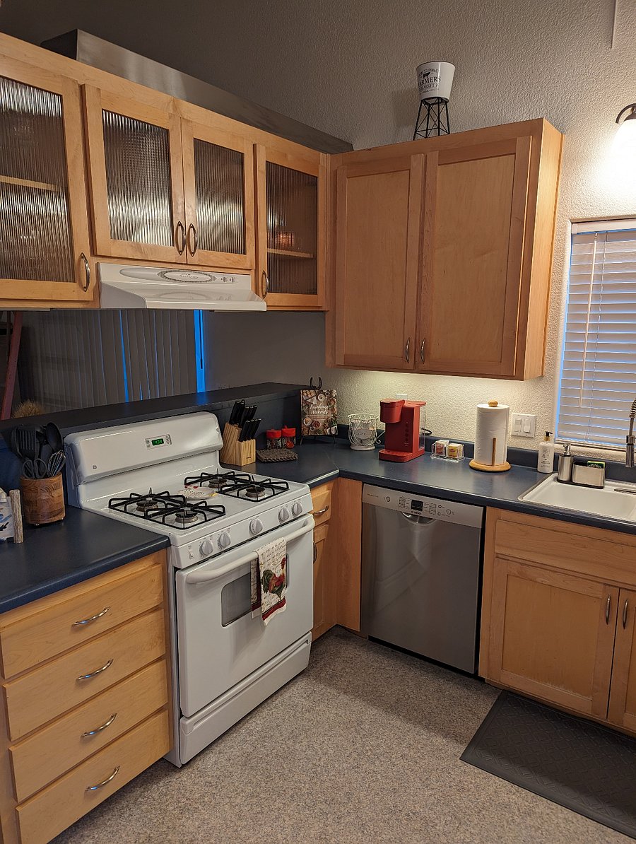 Furnished Finder property 570675_2 photo 14