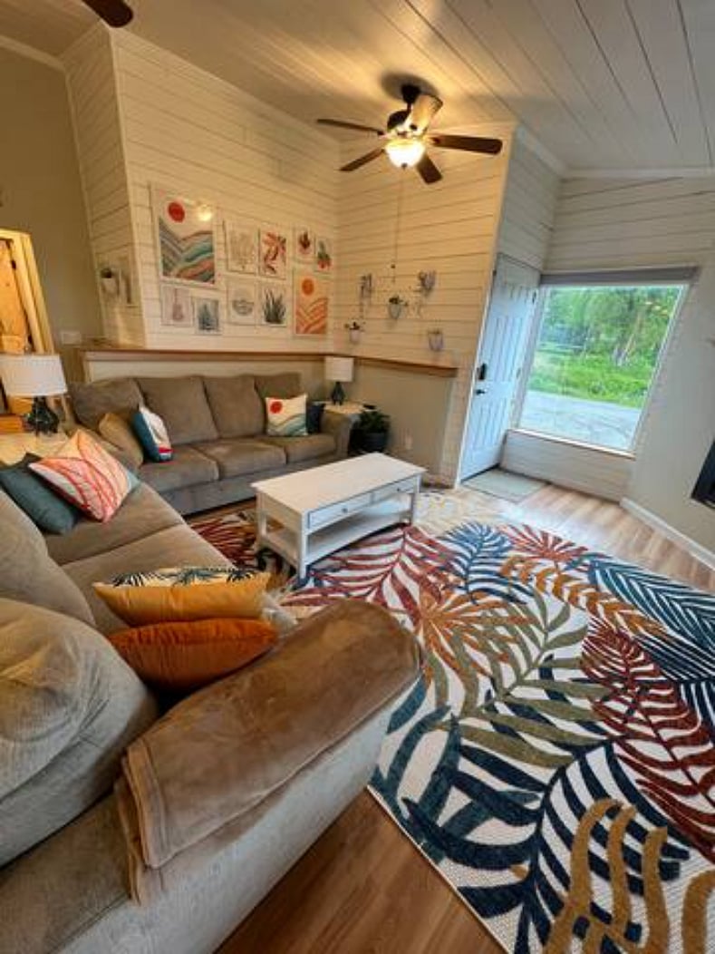 Furnished Finder property 570676_1 photo 32