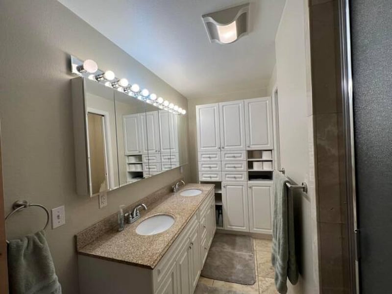 Furnished Finder property 570676_1 photo 40