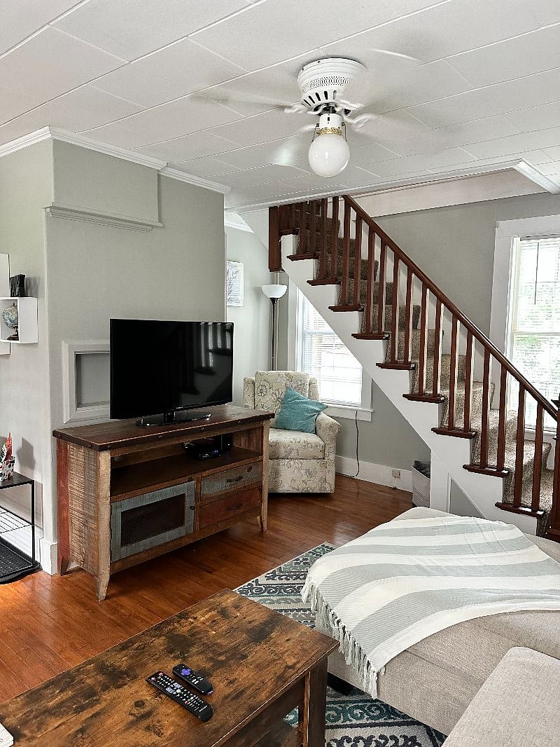 Furnished Finder property 570703_1 photo 4