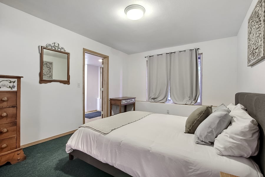 Furnished Finder property 570712_1 photo 13