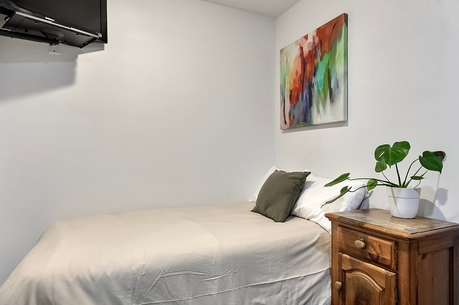 Furnished Finder property 570712_1 photo 16