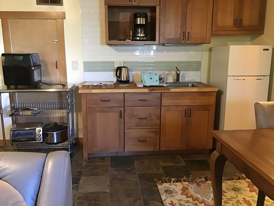 Furnished Finder property 570740_1 photo 6