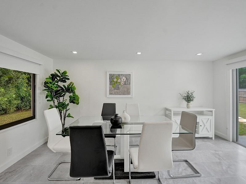 Furnished Finder property 570741_1 photo 11