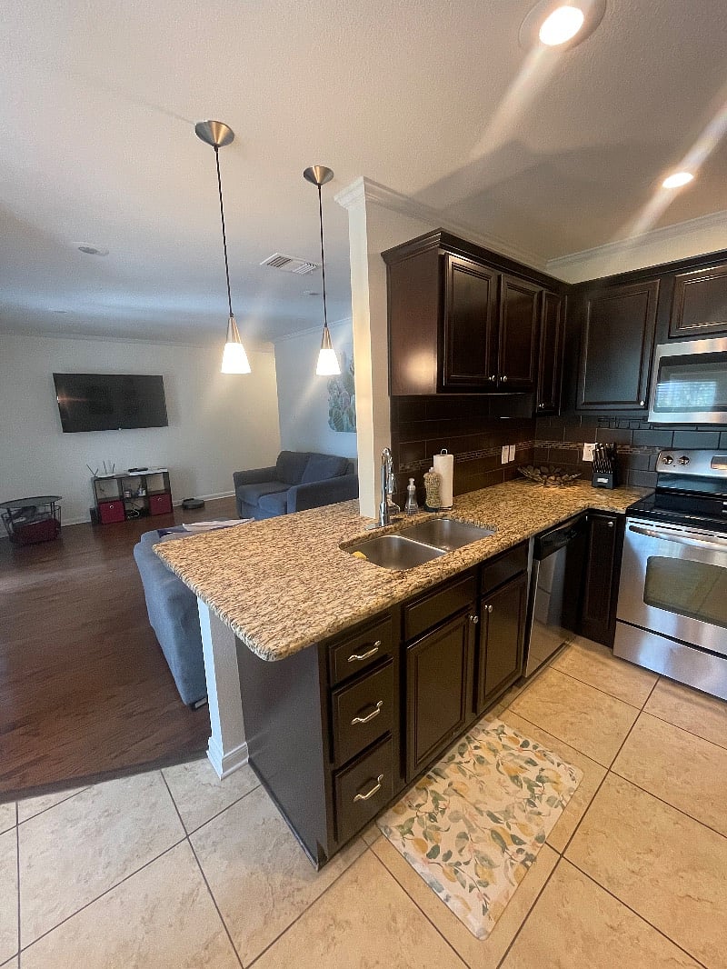 Furnished Finder property 570746_1 photo 14