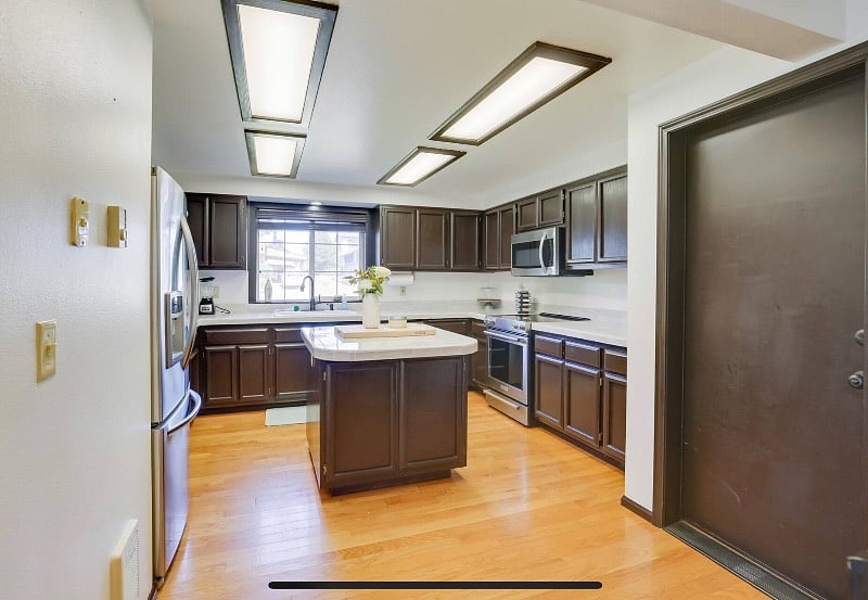 Furnished Finder property 570750_1 photo 6