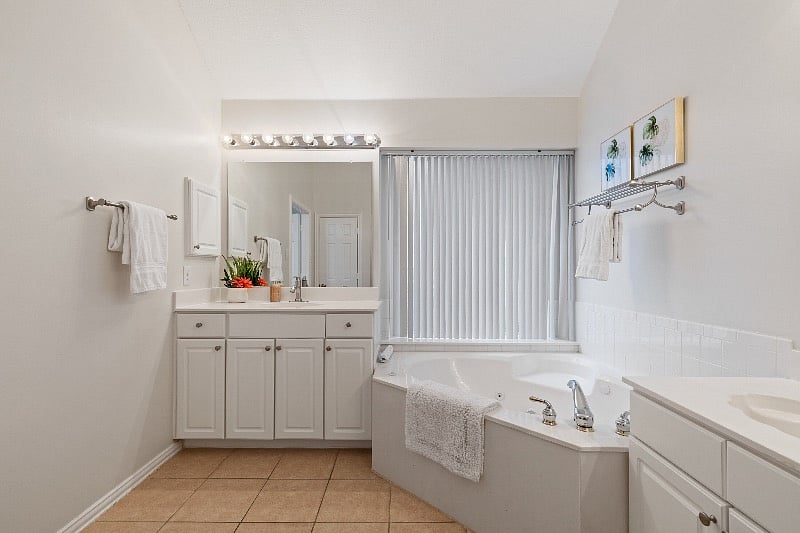 Furnished Finder property 570755_1 photo 14