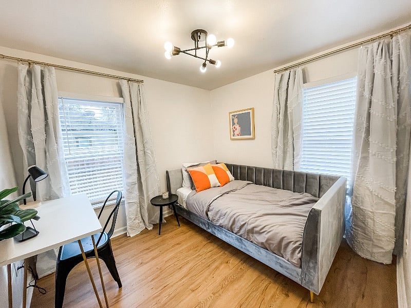 Furnished Finder property 570797_1 photo 4