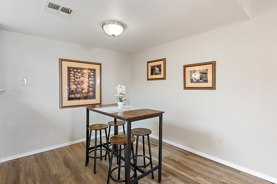 Furnished Finder property 570824_1 photo 11