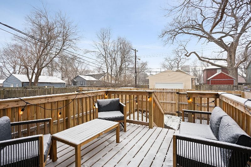 Furnished Finder property 570943_1 photo 3