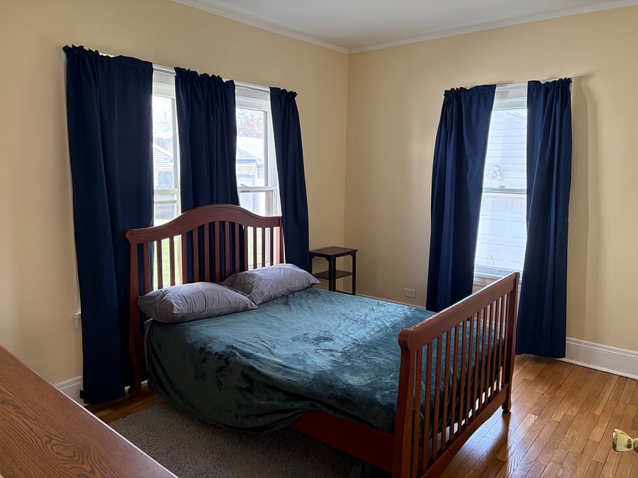 2nd Bedroom - Full size bed