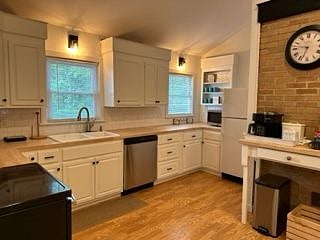 Furnished Finder property 570990_1 photo 7